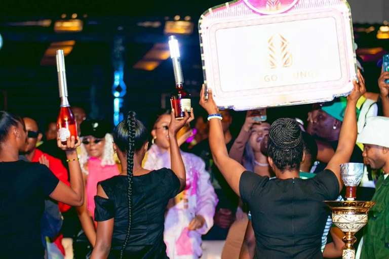 Un'avventura nella vita notturna con una guida locale: La città di Dar es salaam