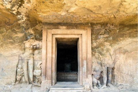 Mumbai: Elephanta Caves Private Tour with Ferry Ride Private Tour with Entry Tickets for Indian Nationals