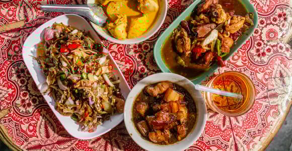 Phuket: Baba Tastes Foodtour mit über 15 Verkostungen