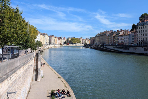 Lyon Highlights in 2 Hours: From Bellecour to Place des Terreaux