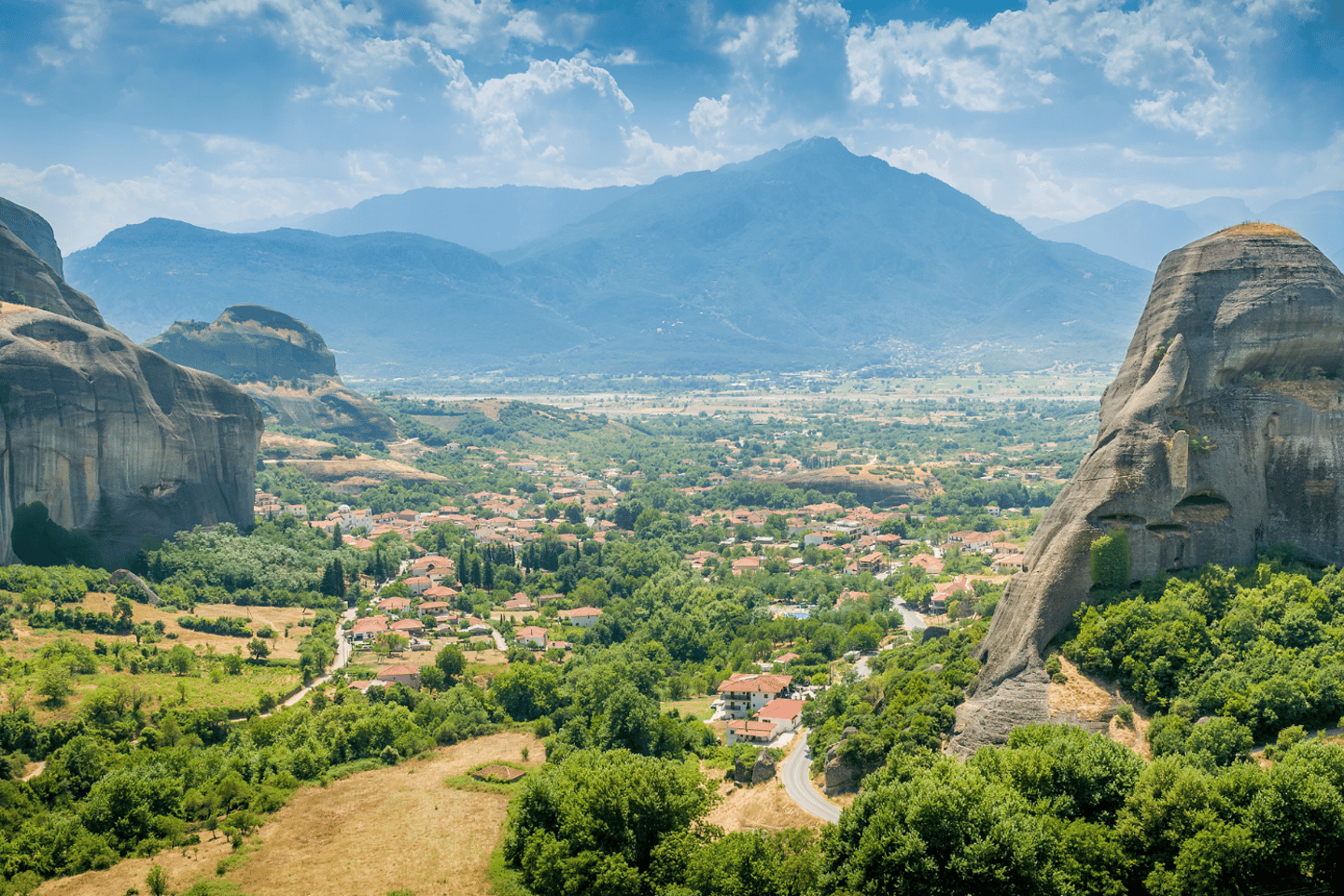 From Athens: Meteora Train Trip with Overnight Stay - From Athens: Meteora Train Trip with Overnight Stay
