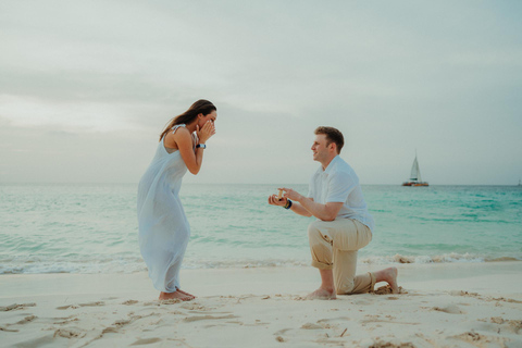 Aruba Eagle Beach: Romantische picknick bij zonsondergang in een luxe cabana