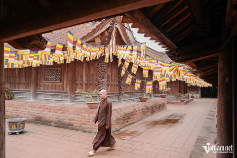 Hanoi: Incense Village & Hat Craft or Dau Pagoda SMALL GROUP SMALL GROUP: Stunning Incense Village & Hat Village - BEST