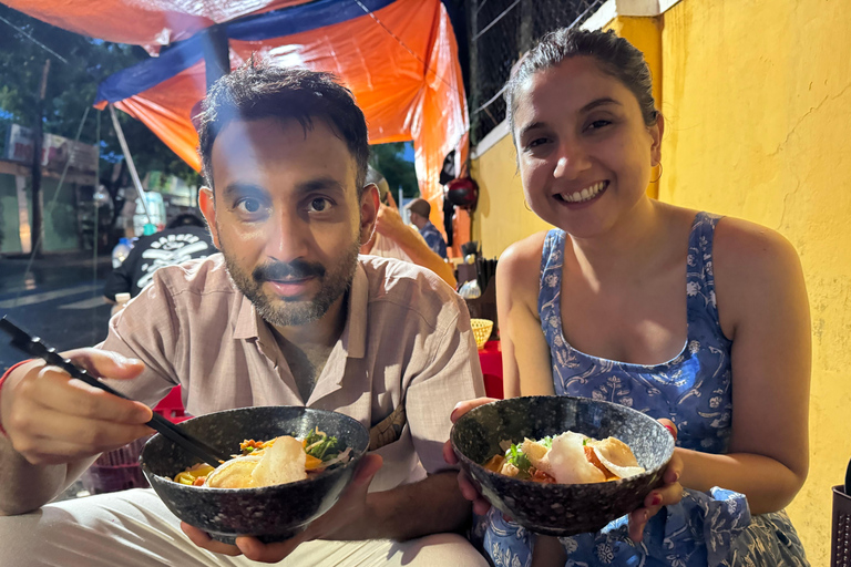 Eat Like a Local – Hoi An Evening Food Tour