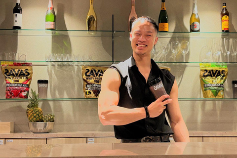 Kyoto: Muscle Bar Entry Ticket Night Show with Macho in Gion 【Value Set】Entry Ticket with 2 Drinks and 1 Performance