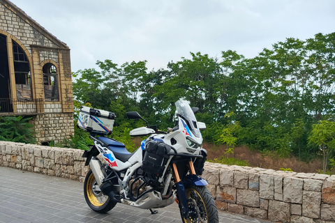 Beirut: Private Motorcycle Tour to Jeita, Byblos & Batroun
