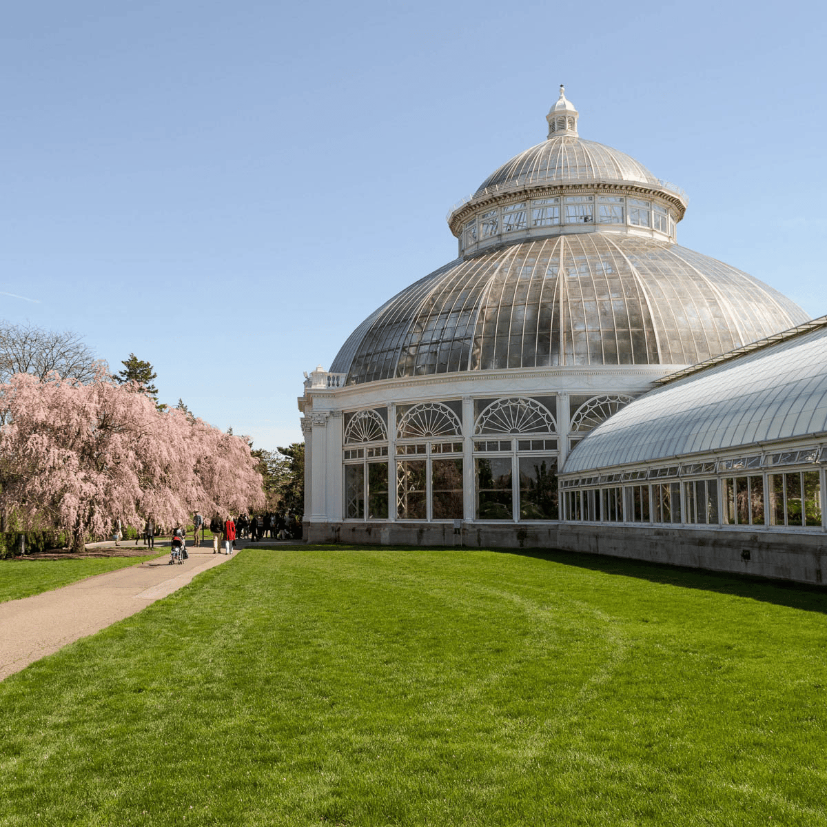 https://cdn.getyourguide.com/img/travel_guide/1c843fd64e36812ee7a1c047dc58ec96.webp/original.jpg