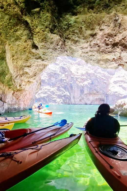 A video guide to the most romantic things to do in Las Vegas