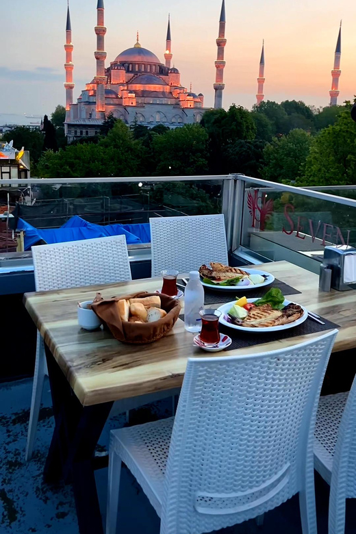 Watch things to do alone in Istanbul: Guide for solo travelers