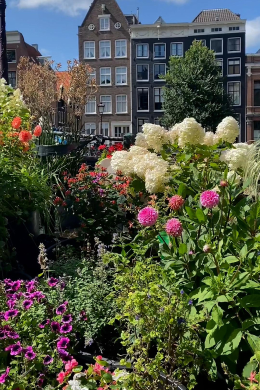 Watch how to spend one day in Amsterdam, according to an insider