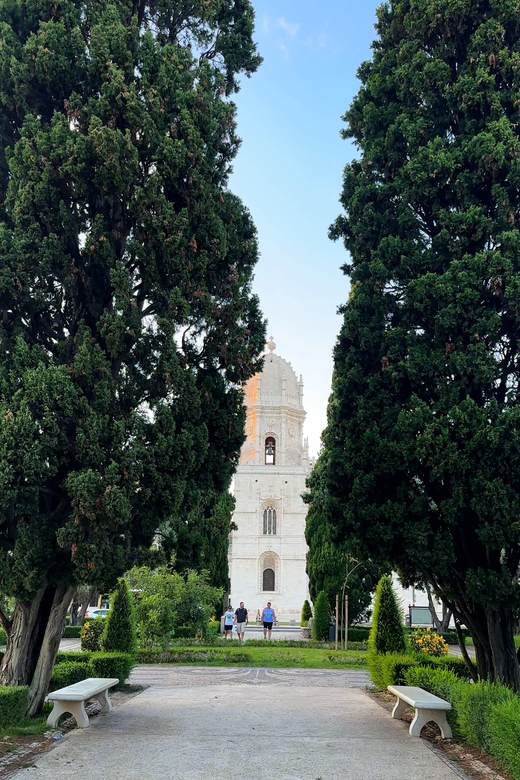 Things to do alone in Lisbon: 8 activities for solo travellers